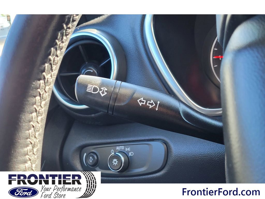 Used 2020 Chevrolet Blazer LT image 21