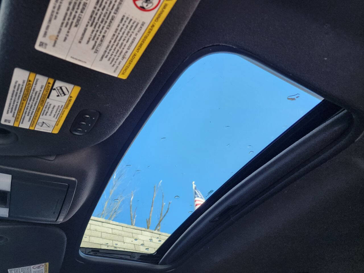 Used 2013 Ford Expedition Limited image 18