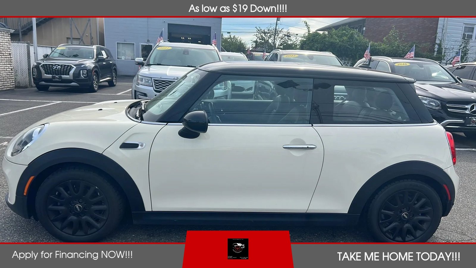 Used 2019 MINI Cooper 2-Door Hardtop FWD image 2