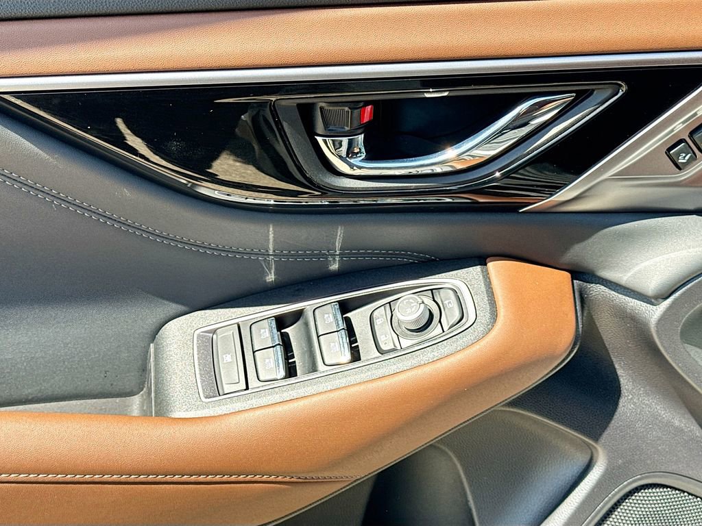 Used 2023 Subaru Outback Touring image 22