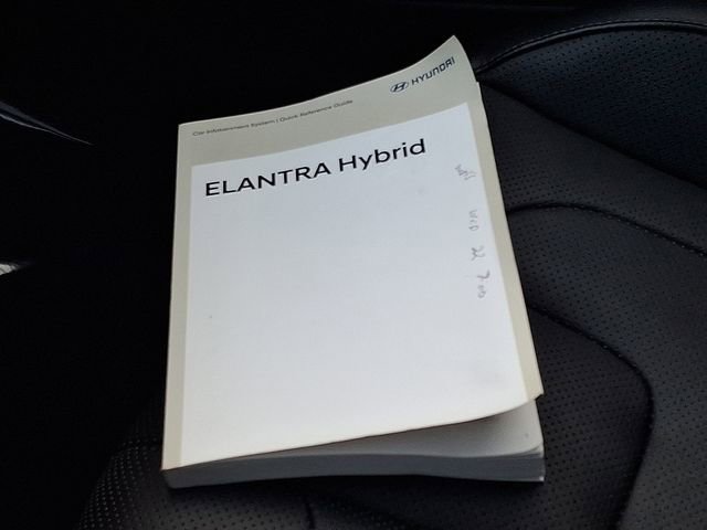 Used 2021 Hyundai Elantra Limited image 27