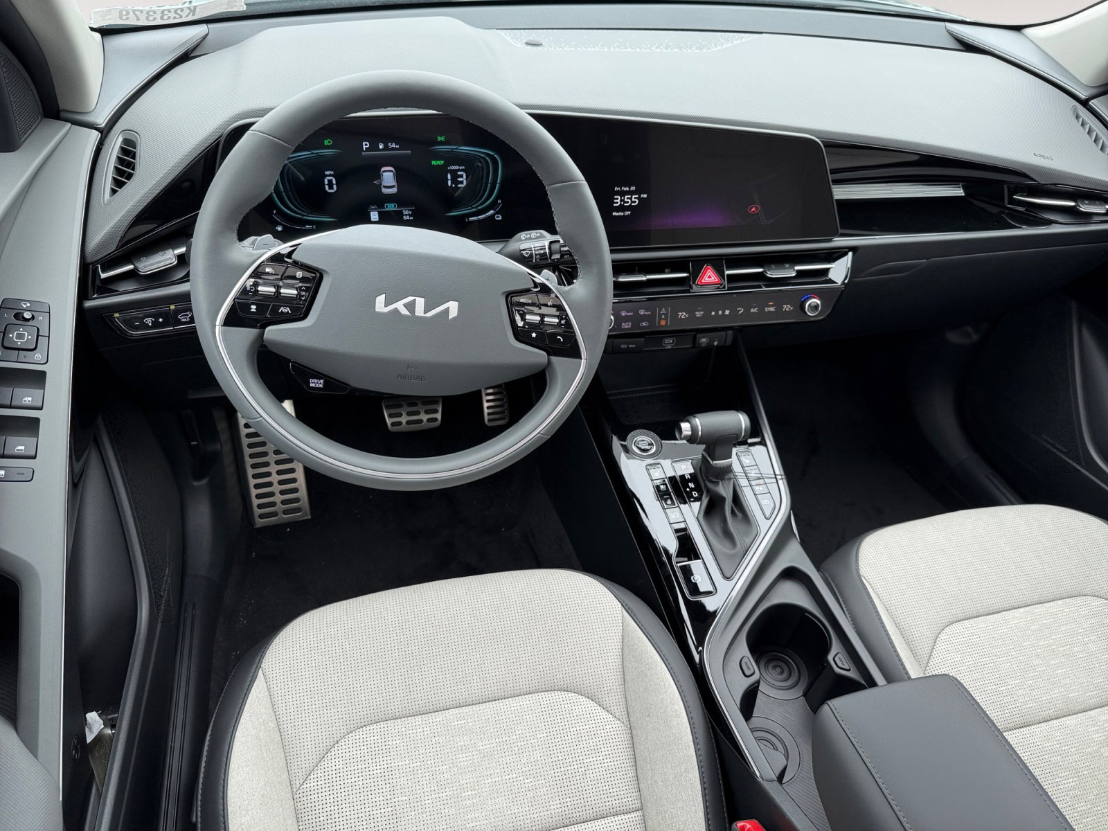 New 2026 Kia Niro SX Touring image 15