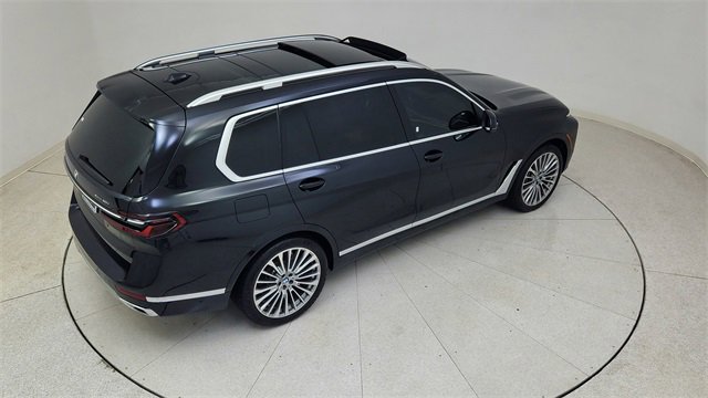 Used 2025 BMW X7 xDrive40i w/ Executive Package image 87