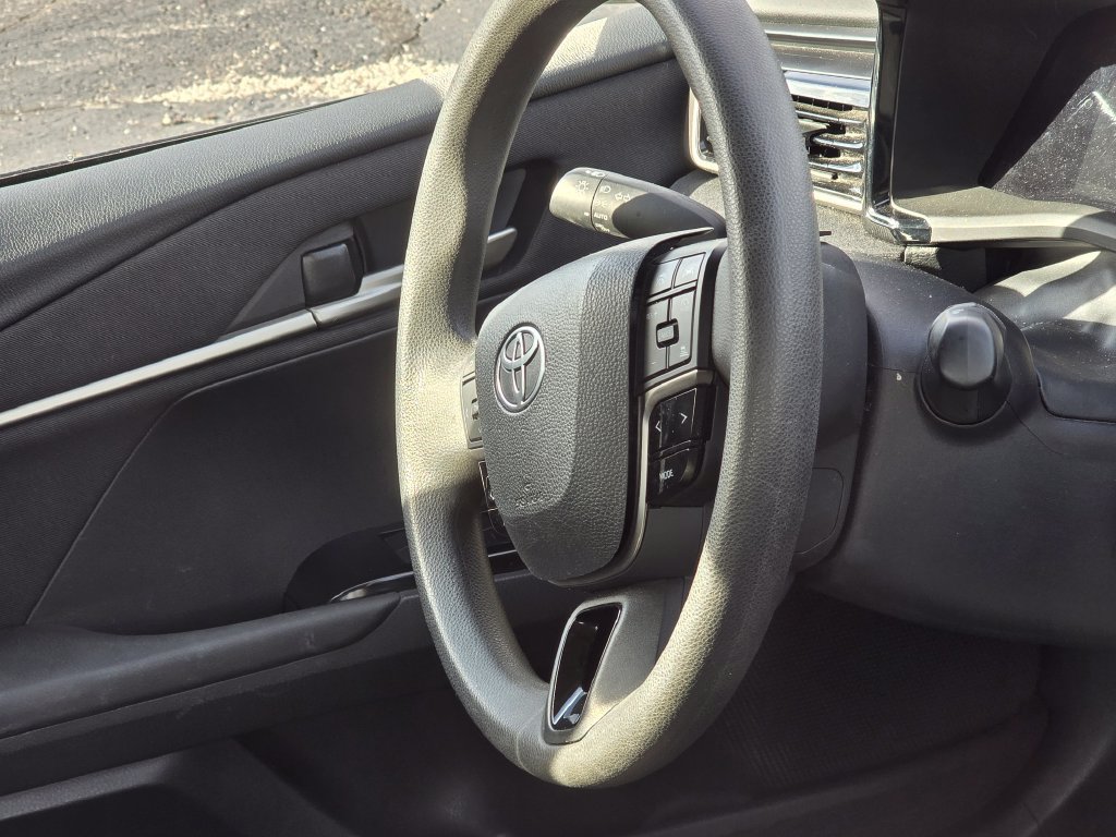 Certified 2025 Toyota Camry LE FWD image 19