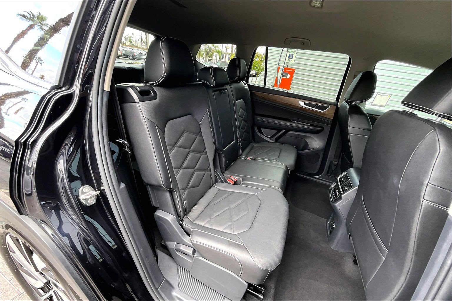 Used 2026 Volkswagen Atlas SE FWD image 27