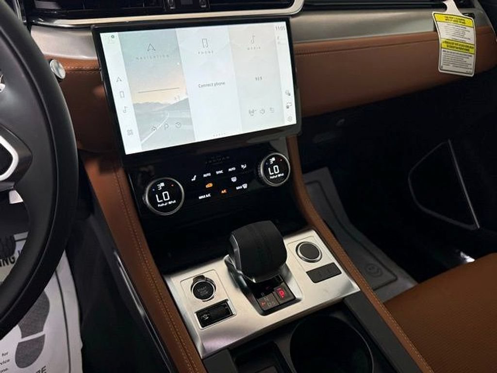 New 2026 Jaguar F-PACE R-Dynamic S AWD/4WD image 37