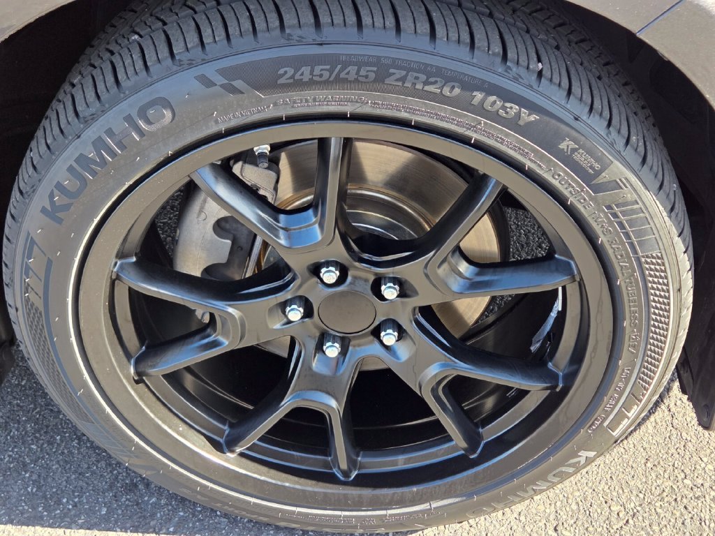 Used 2023 Dodge Charger R/T w/ Plus Group RWD image 9