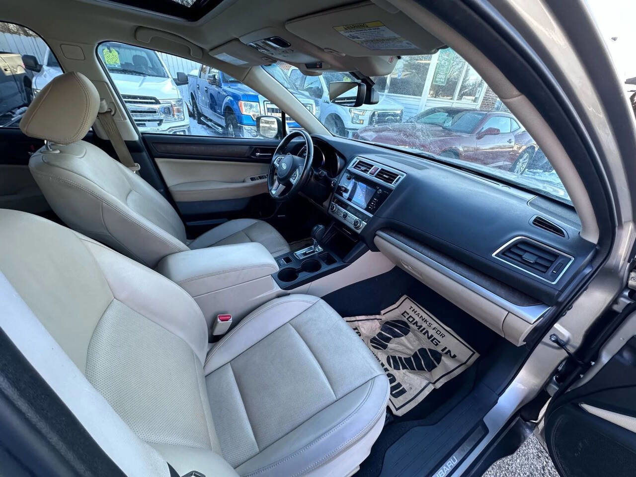 Used 2017 Subaru Outback 3.6R Limited image 13