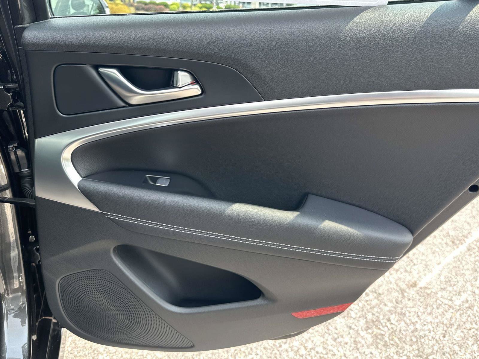 Used 2026 Genesis G70 2.5T RWD image 34