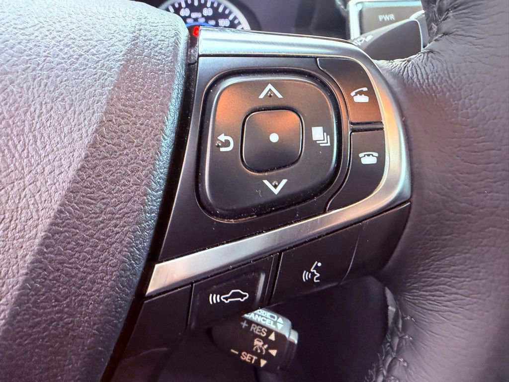 Used 2017 Toyota Camry XLE FWD image 21