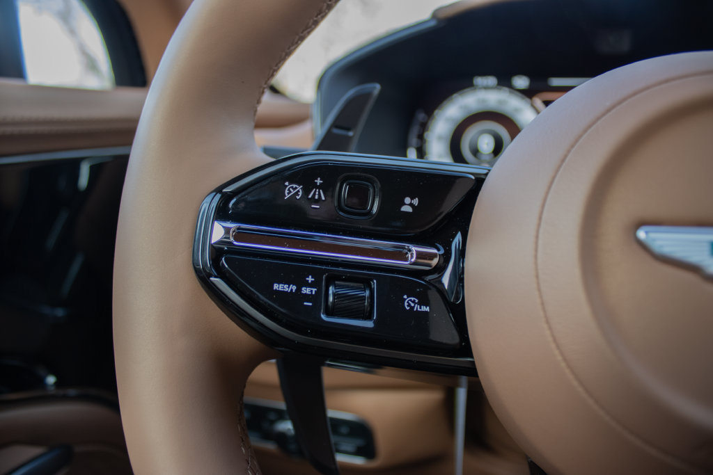 New 2026 Aston Martin DBX 707 AWD/4WD image 14
