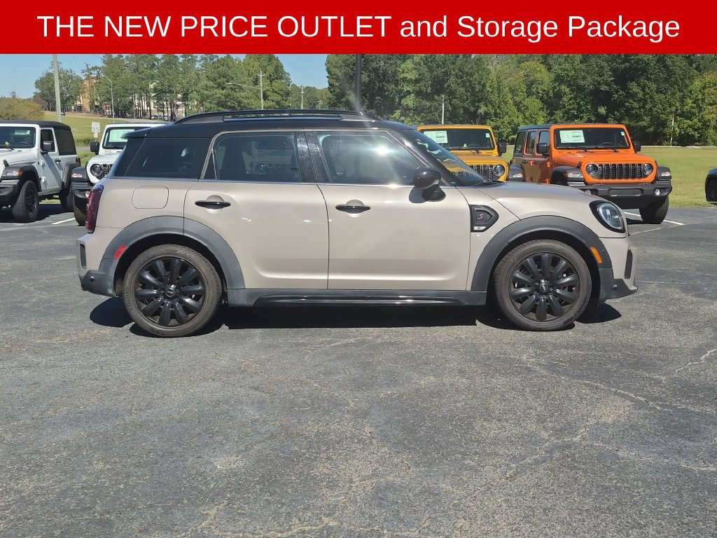 Used 2024 MINI Cooper Countryman S FWD image 3