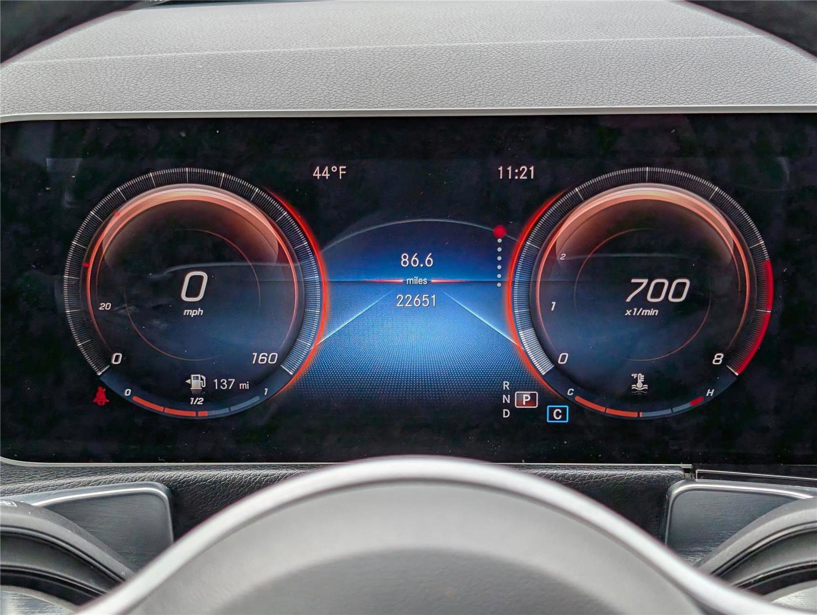 Used 2021 Mercedes-Benz GLB 250 4MATIC image 30
