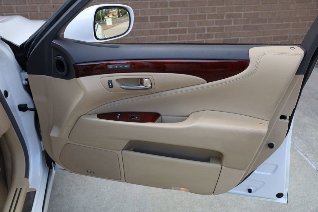 Used 2009 Lexus LS 460 image 27