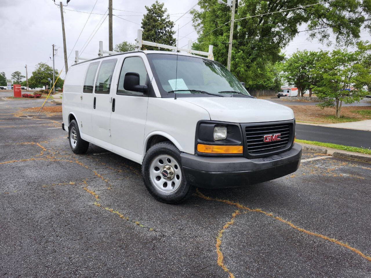 Used 2010 GMC Savana 1500 AWD w/ Power Package
