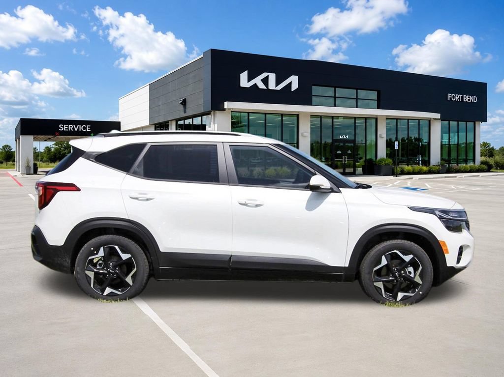 New 2026 Kia Seltos S FWD image 4