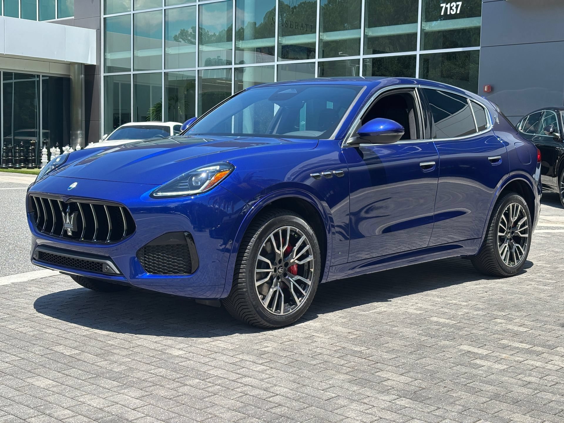 New 2025 Maserati Grecale GT AWD/4WD image 16