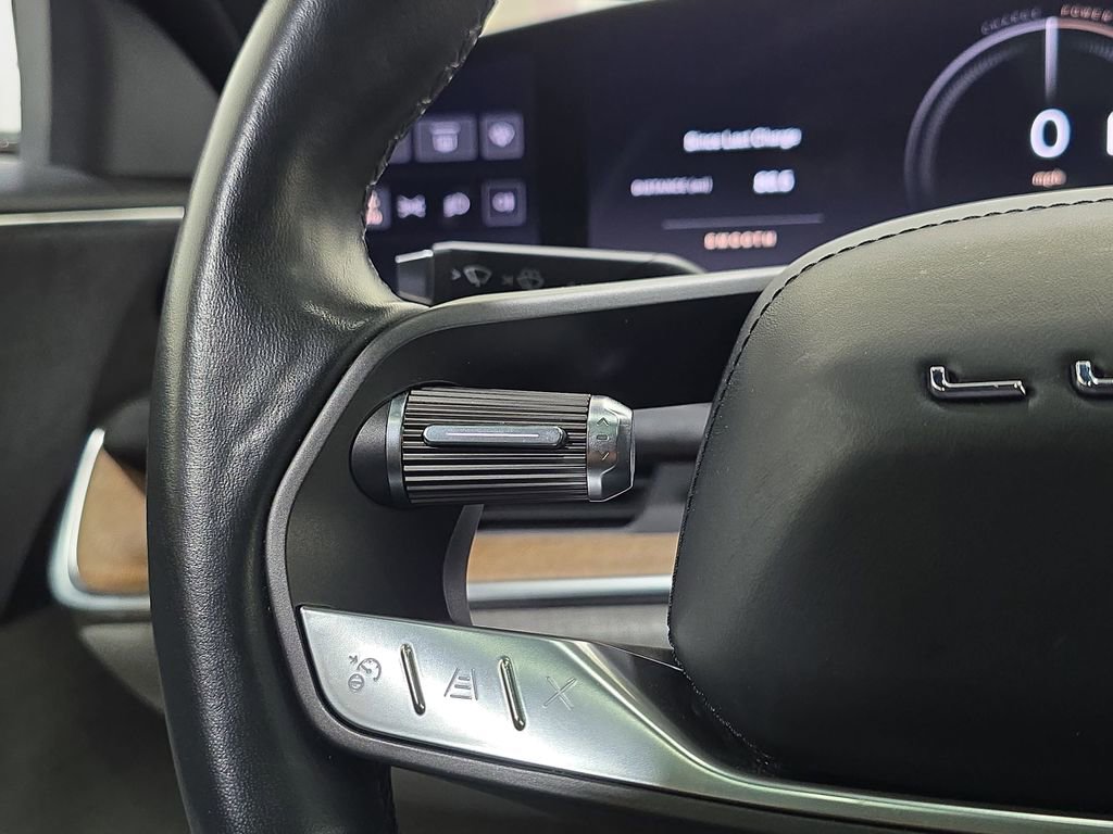 Used 2022 Lucid Air Grand Touring image 20