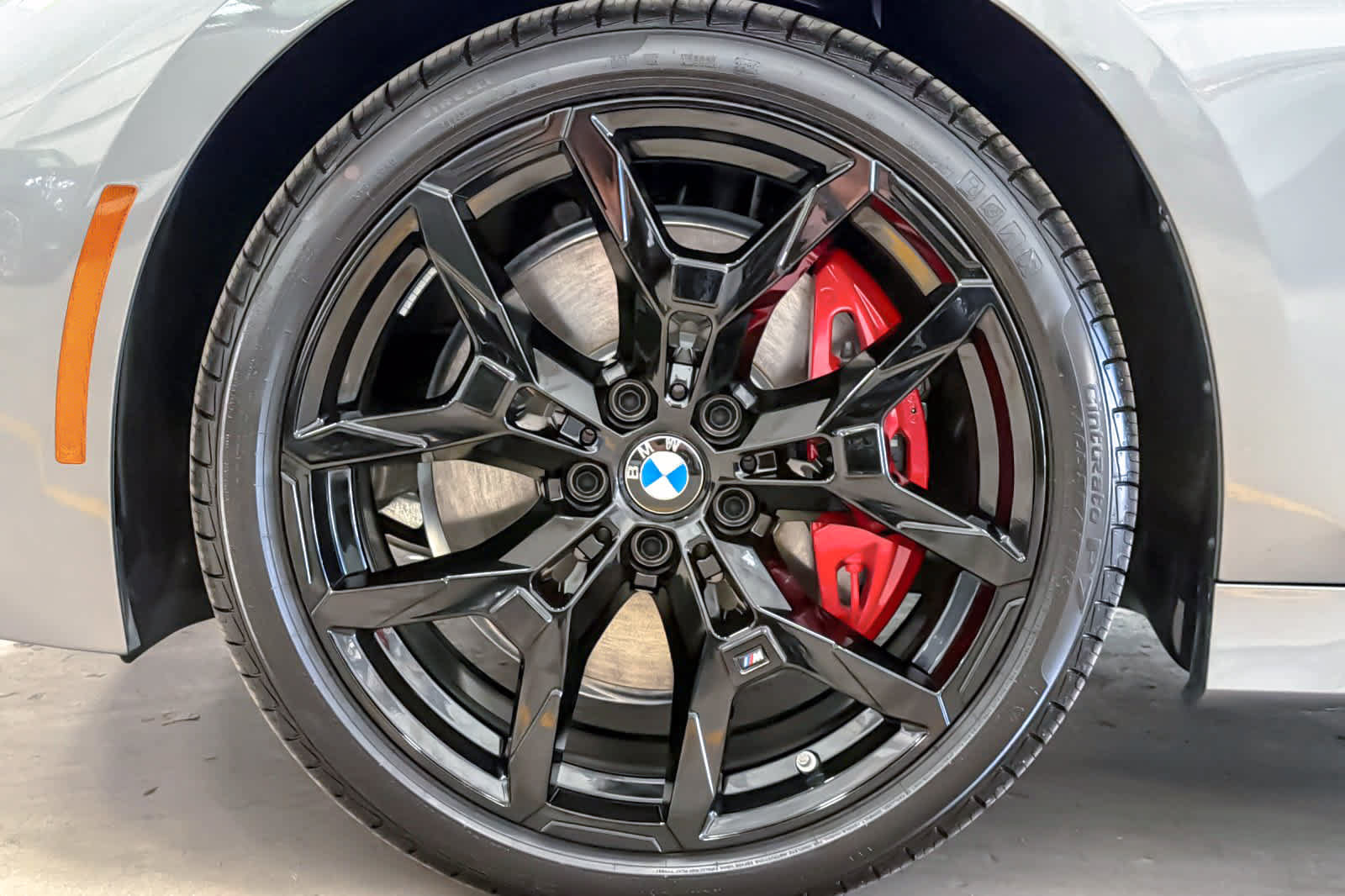 New 2026 BMW 330i xDrive Sedan w/ M Sport Package AWD/4WD image 24