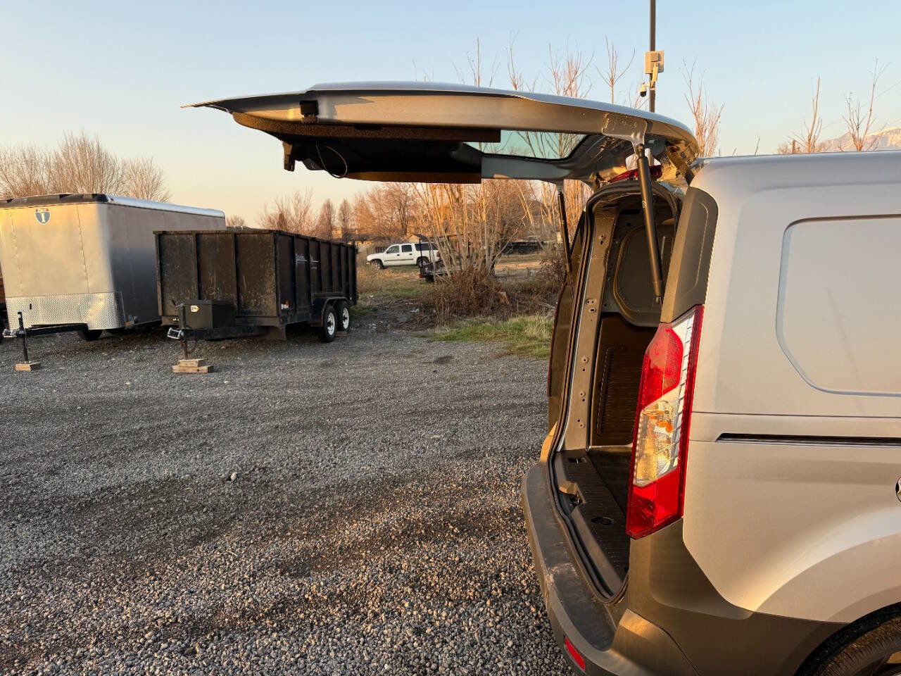 Used 2017 Ford Transit Connect XL FWD image 20