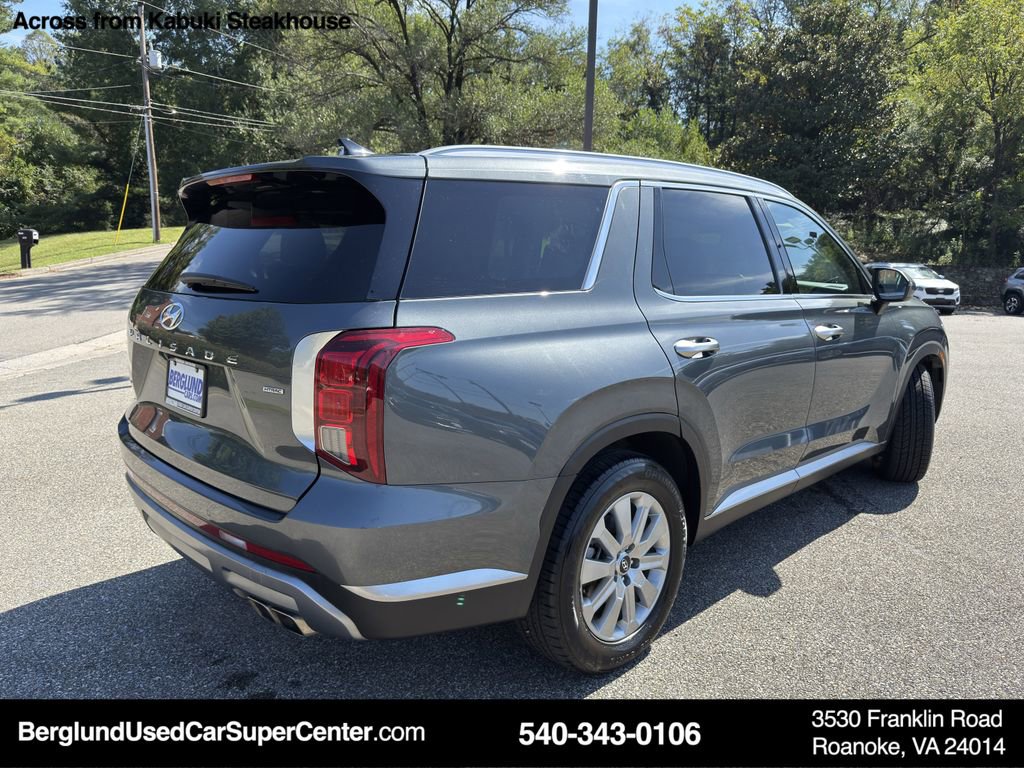 Used 2024 Hyundai Palisade SEL image 4