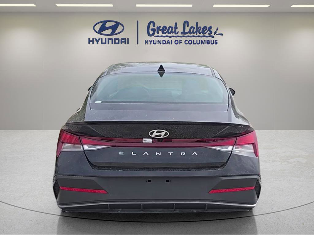 New 2026 Hyundai Elantra Sport FWD image 4