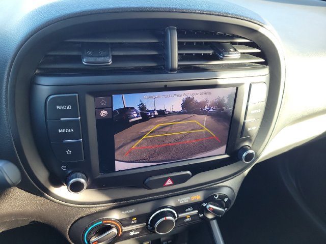 Used 2024 Kia Soul LX w/ LX Technology Package FWD image 31