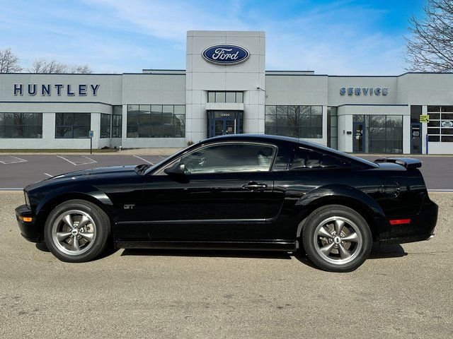 Used 2005 Ford Mustang GT image 7