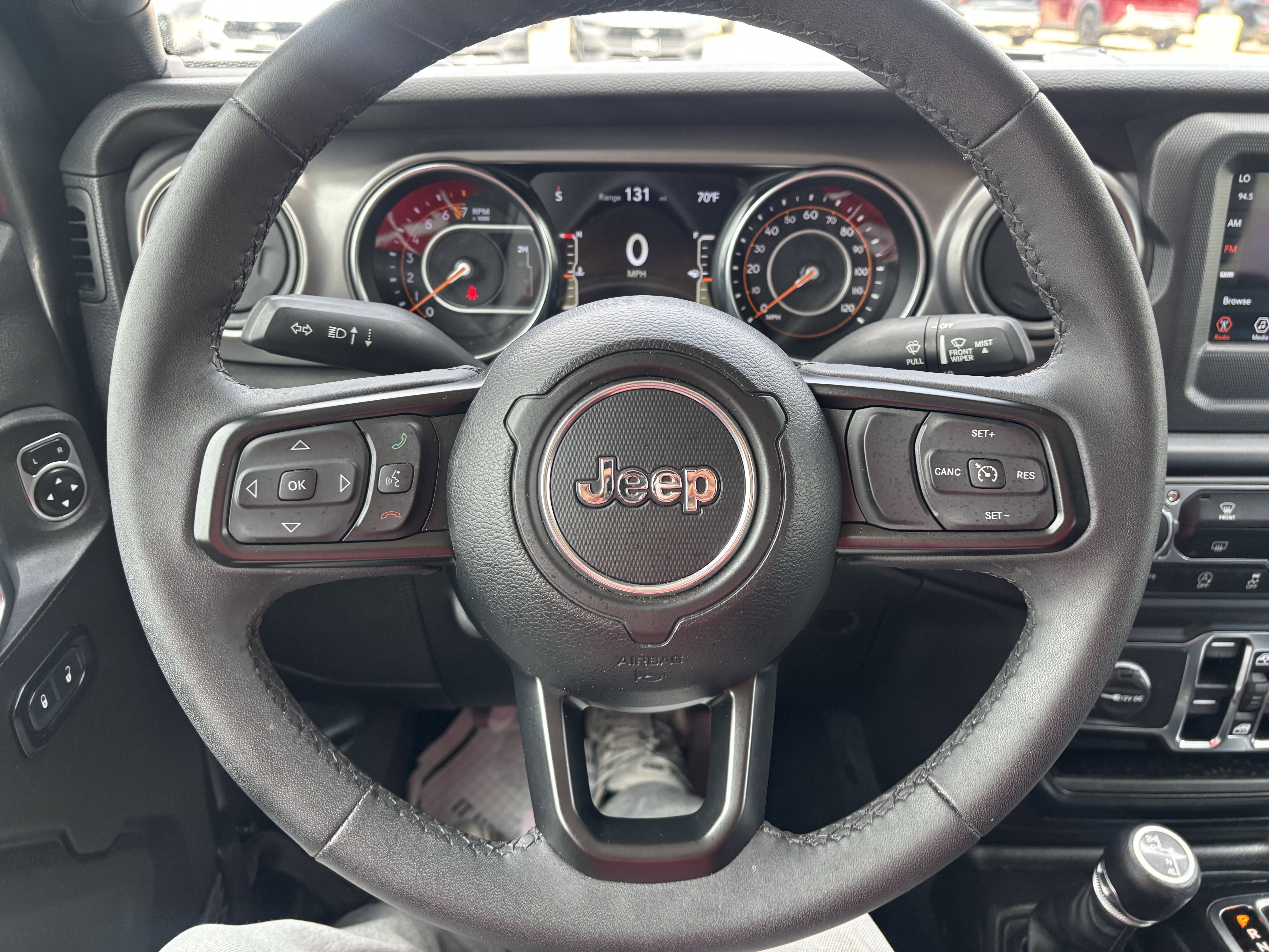 Used 2023 Jeep Gladiator Sport AWD/4WD image 26