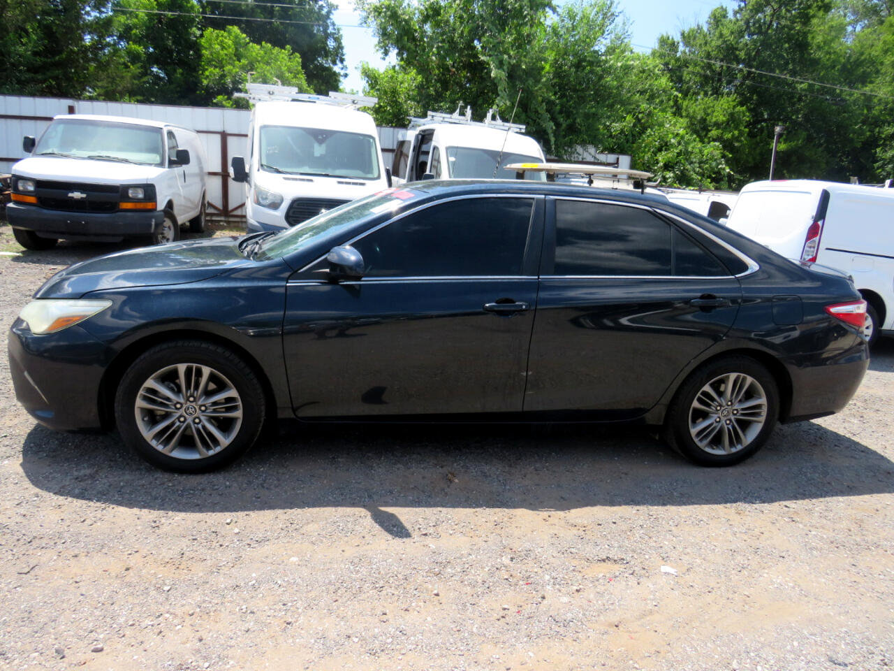 Used 2015 Toyota Camry SE image 31