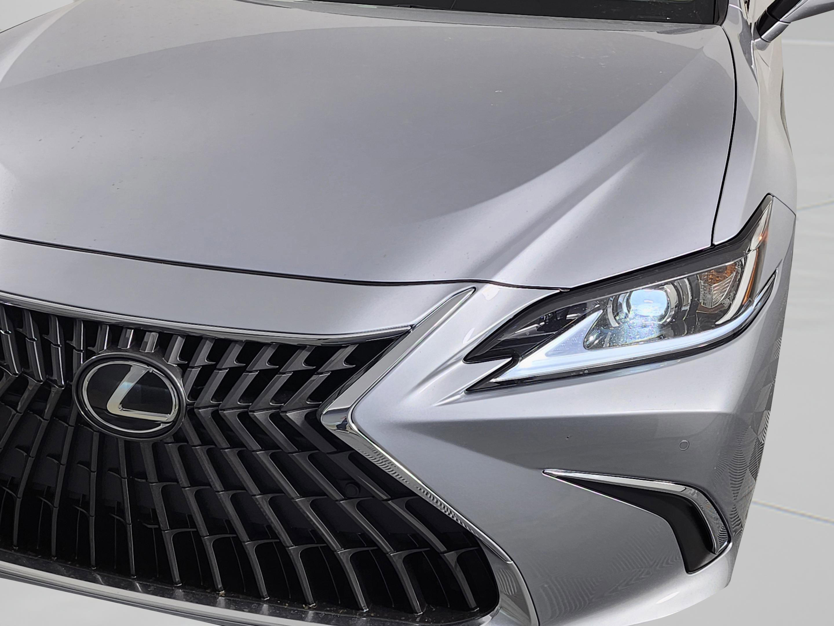 New 2025 Lexus ES 350 w/ Premium Package image 10