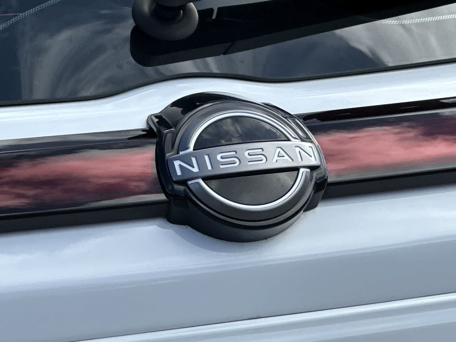 Used 2023 Nissan Kicks S FWD image 15