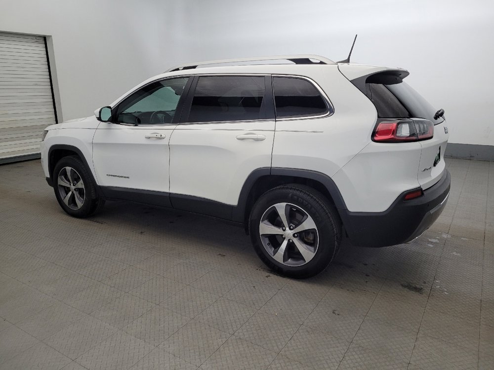 Used 2020 Jeep Cherokee Limited image 3