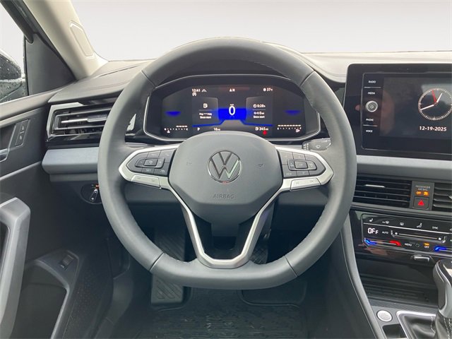 New 2026 Volkswagen Jetta SE image 12
