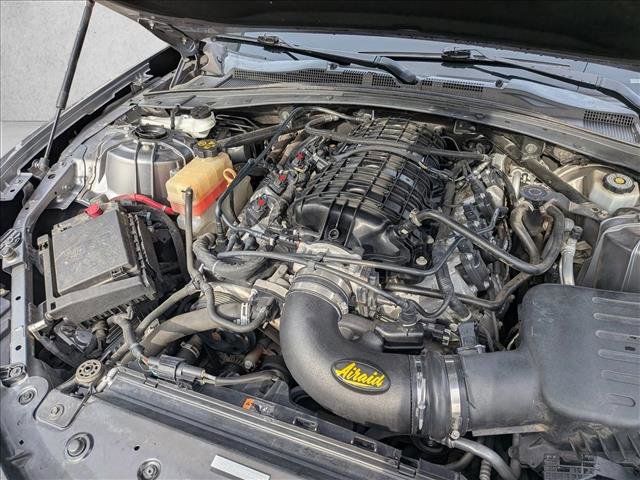 Used 2020 Chevrolet Camaro LT image 20