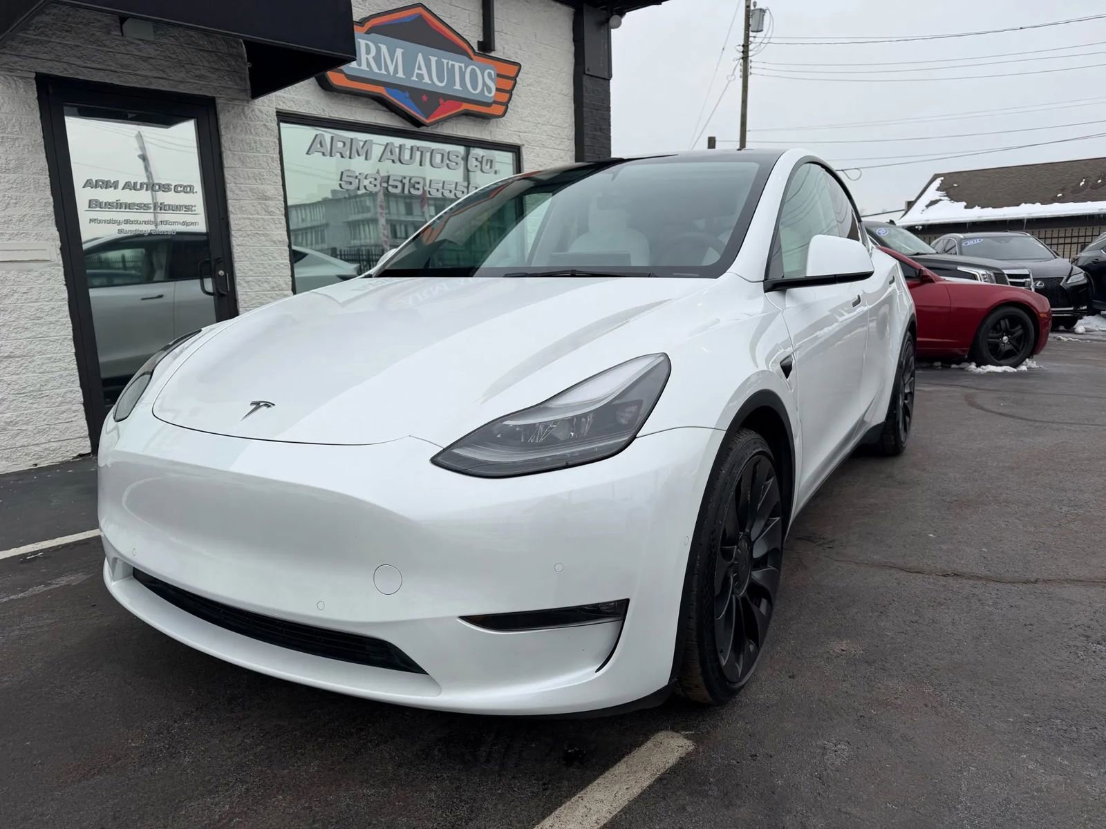 Used 2022 Tesla Model Y Performance AWD/4WD image 1