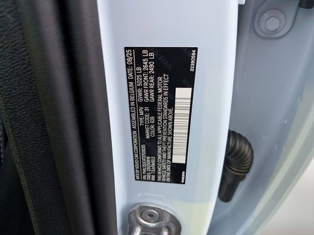 Used 2026 Volvo XC40 B5 Plus w/ Protection Package Premier image 34