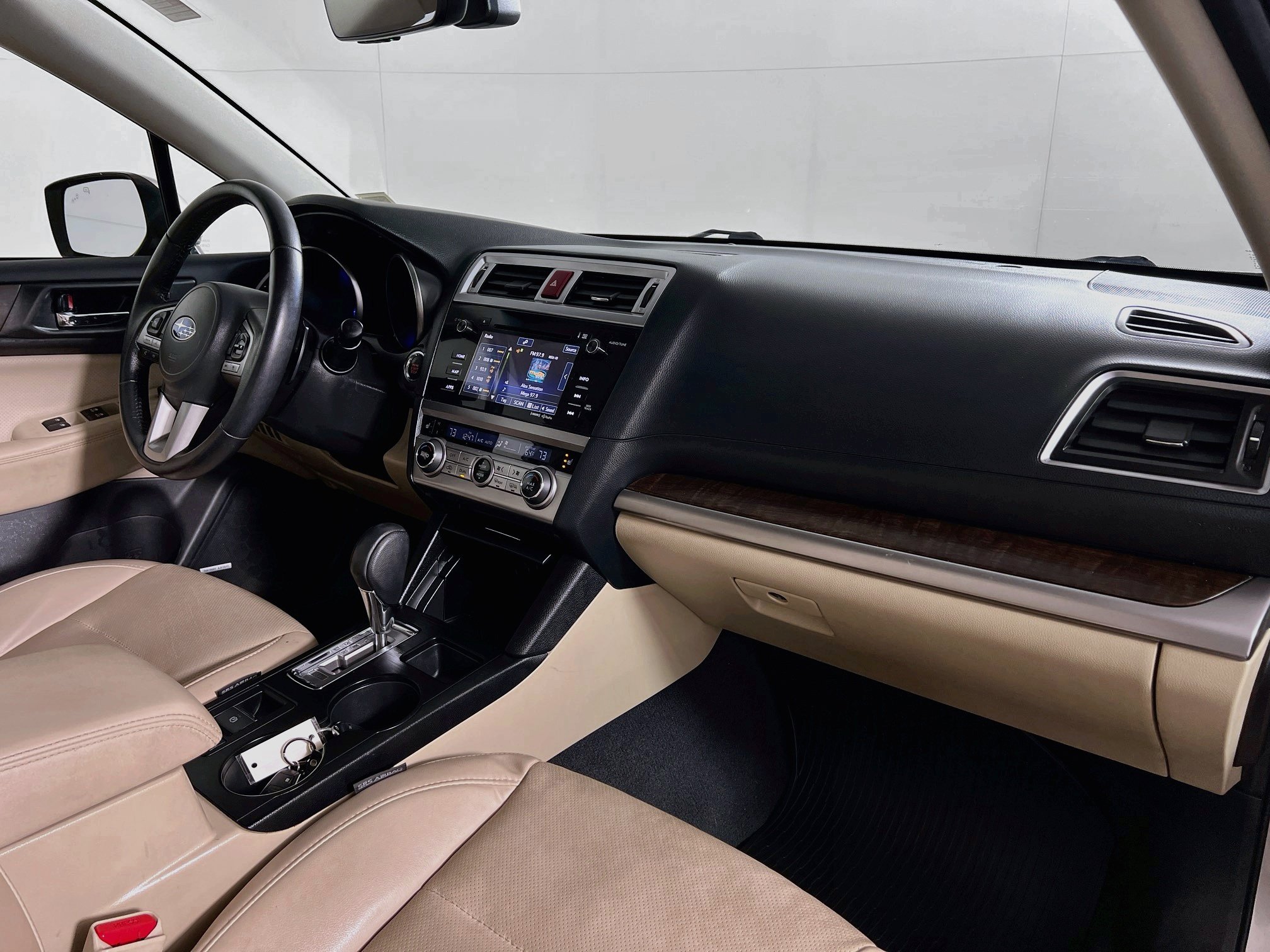 Used 2017 Subaru Outback 2.5i Limited AWD/4WD image 26