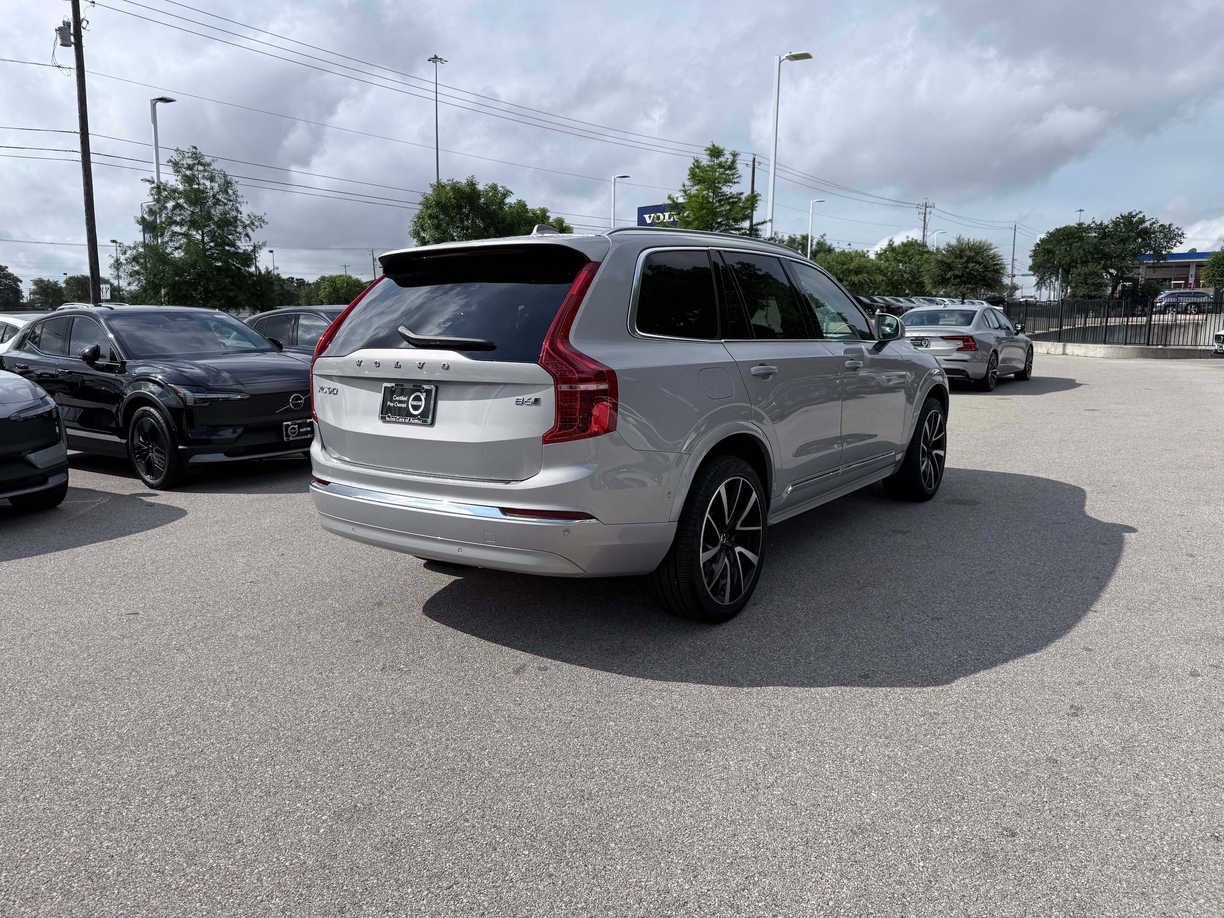 Certified 2024 Volvo XC90 B6 Plus w/ Protection Package Premier AWD/4WD image 6