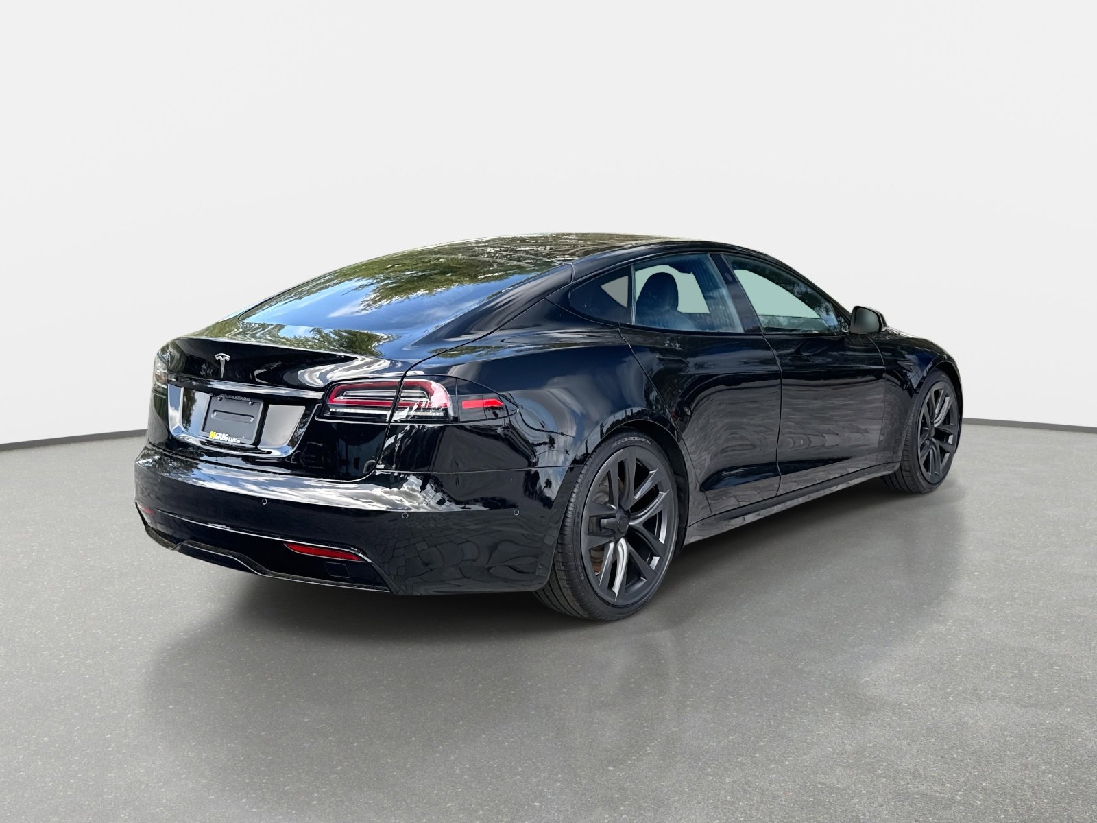 Used 2023 Tesla Model S image 3
