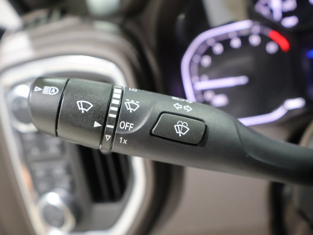 Used 2022 GMC Sierra 1500 SLT AWD/4WD image 34