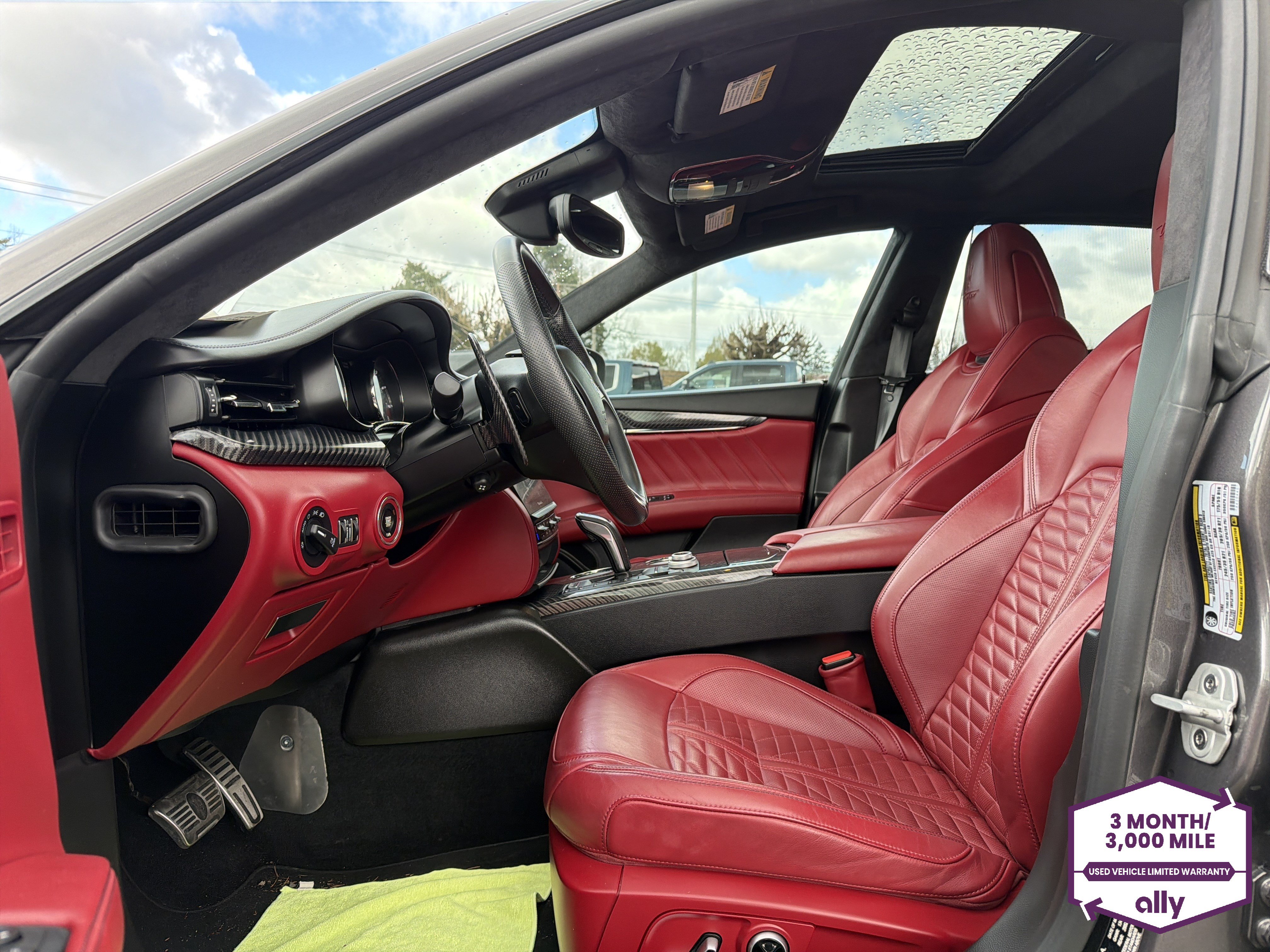 Used 2023 Maserati Quattroporte Trofeo image 10
