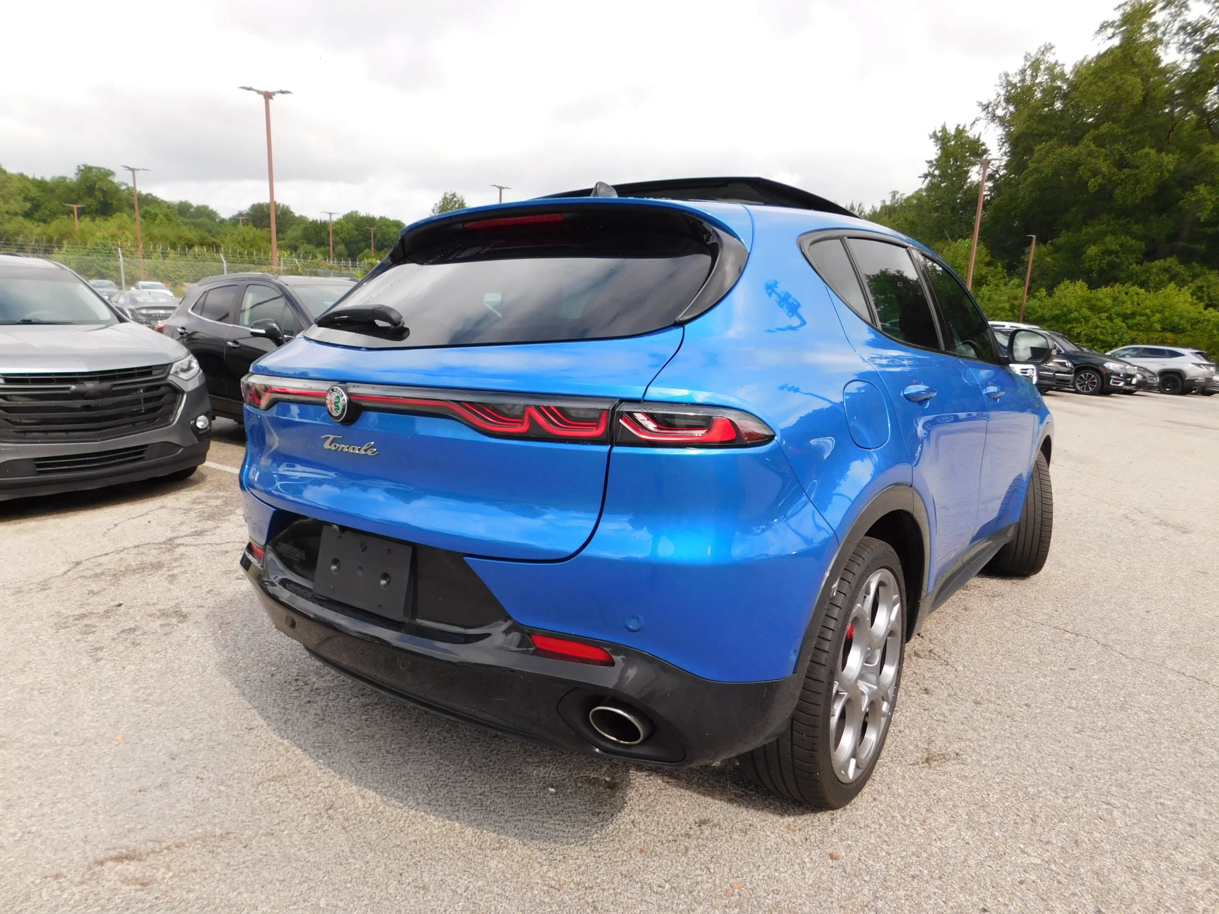 Used 2024 Alfa Romeo Tonale Veloce AWD/4WD image 6