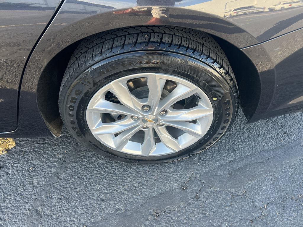 Used 2023 Chevrolet Malibu LT image 6