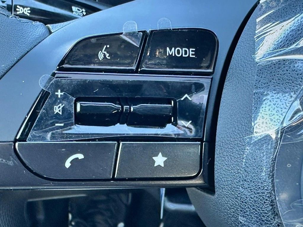 New 2026 Hyundai Elantra Limited w/ Cargo Package image 11