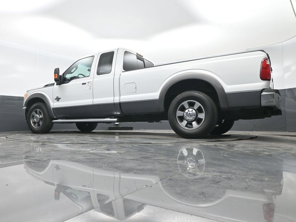 Used 2011 Ford F250 Lariat w/ Lariat Interior Pkg image 32