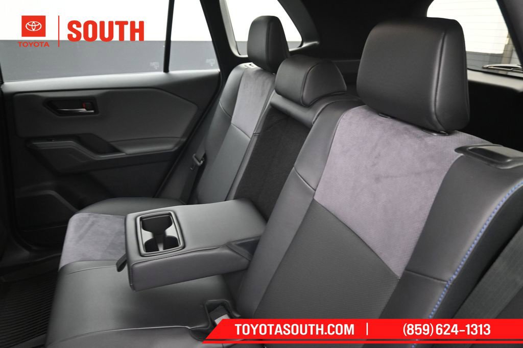 Used 2026 Toyota RAV4 XSE AWD/4WD image 25