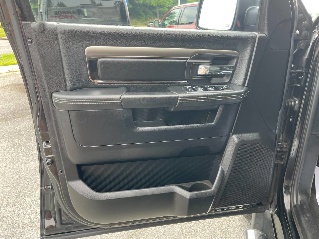 Used 2015 RAM 1500 Sport w/ Convenience Group image 24