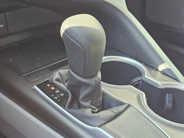 Used 2021 Toyota Camry LE w/ Convenience Package FWD image 29