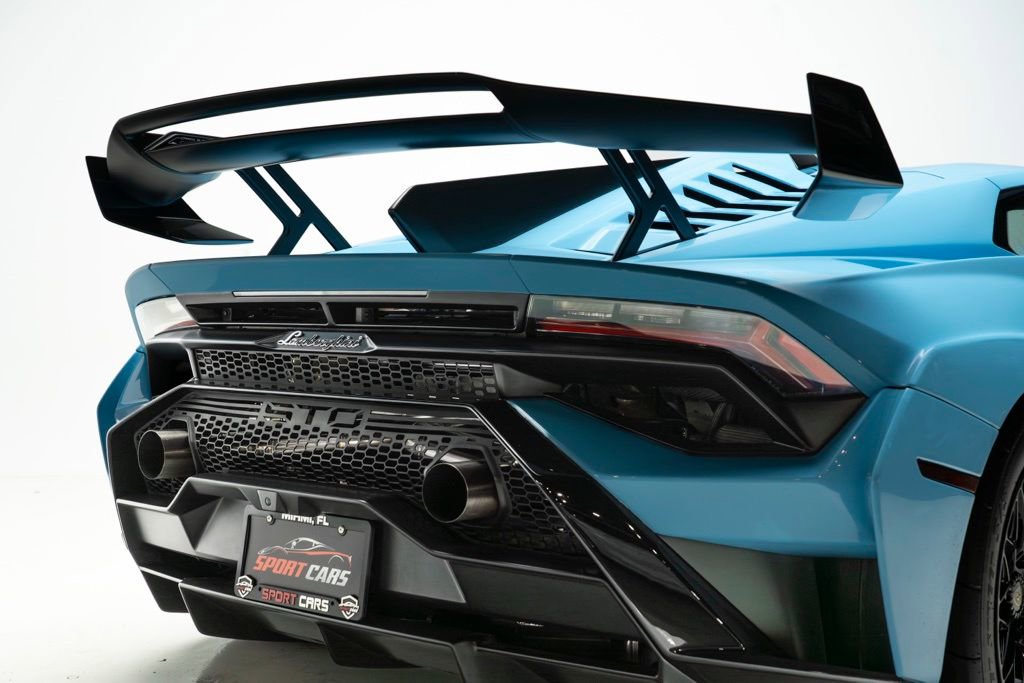Used 2022 Lamborghini Huracan STO RWD image 60